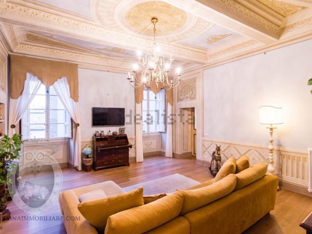 Appartamento in vendita di 202 m² in Via Ghibellina, 22