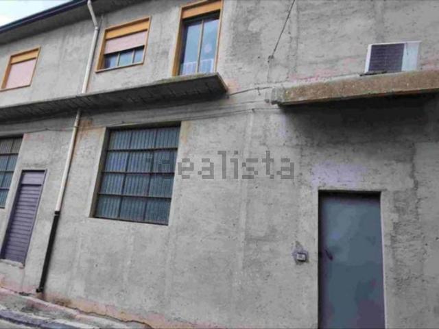 Appartamento in vendita di 202 m² in Via Don Luigi Sturzo