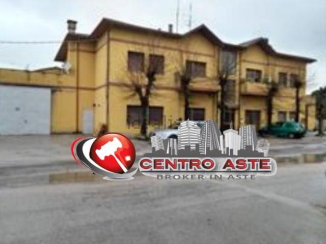 Appartamento in vendita di 202 m² in Via degli Orciari