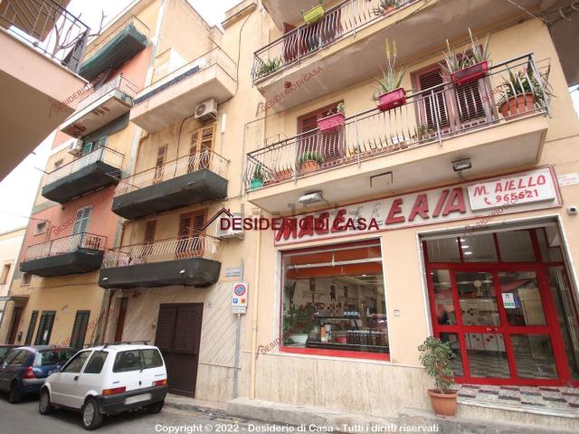 Appartamento in vendita di 202 m² in Via II Ticali, 8
