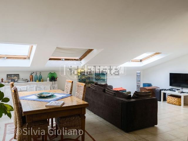 Appartamento in vendita di 202 m² in Via Padre Eugenio Barsanti