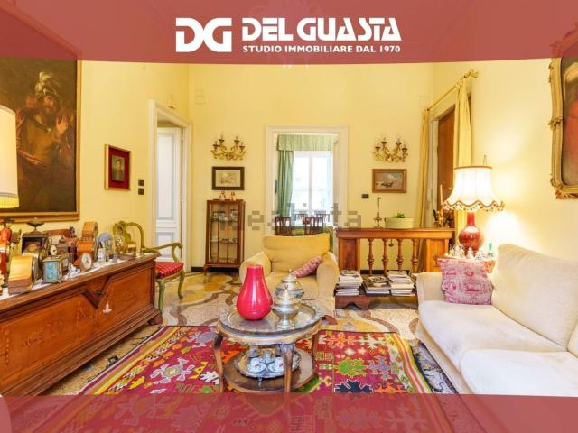 Appartamento in vendita di 202 m² in Via XX Settembre, 4