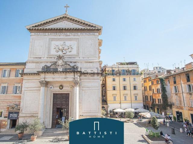 Appartamento in vendita di 202 m² in Piazza di San Salvatore in Lauro