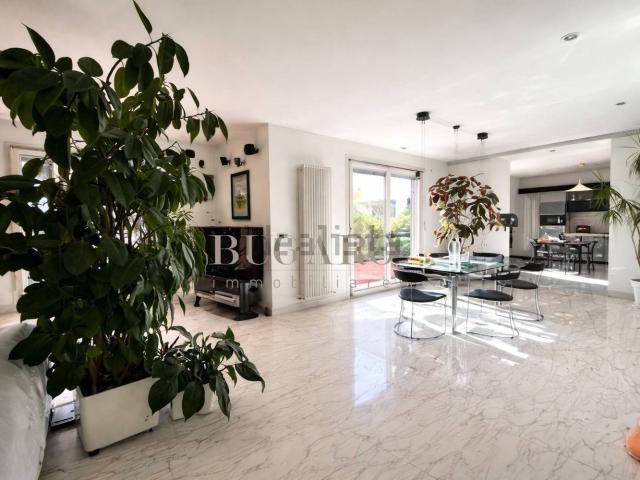Appartamento in vendita di 203 m²