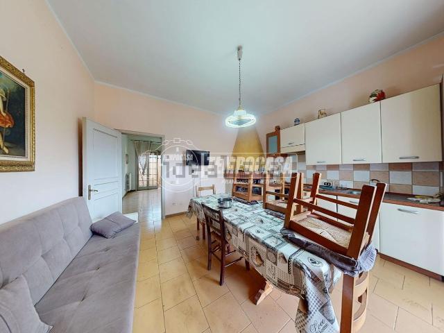Appartamento in vendita di 203 m² in Via Enrico Toti, 1