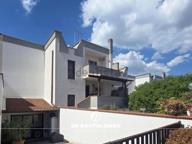 Appartamento in vendita di 203 m² in Via Francesco Como, 4