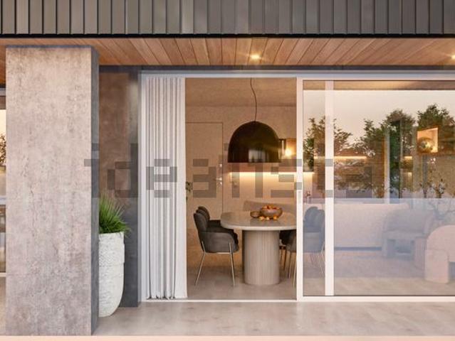 Appartamento in vendita di 203 m² in Via Parisio