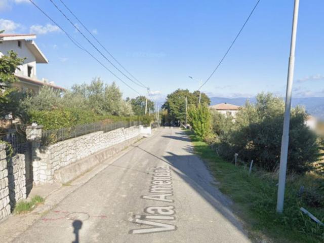 Appartamento in vendita di 204 m² in Via Luigi Amendola