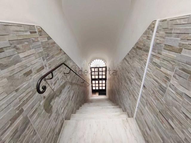 Appartamento in vendita di 204 m² in Via Plebiscito, 293