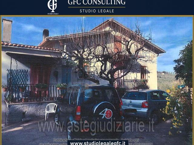 Appartamento in vendita di 205 m² in Via Colle Comune, 2030