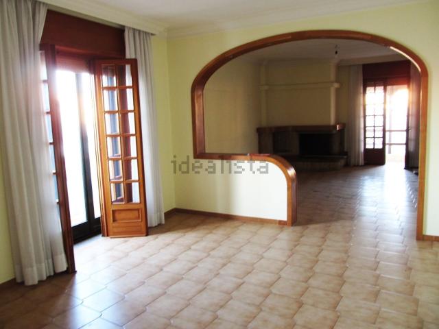Appartamento in vendita di 205 m² in Via Alessandro Manzoni, 44