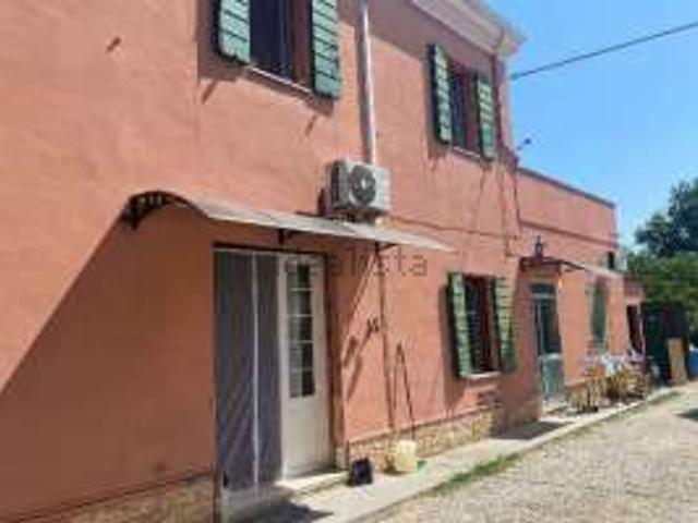 Appartamento in vendita di 205 m² in Via Bologna