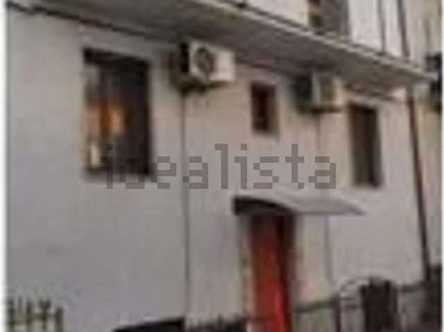 Appartamento in vendita di 205 m² in Via Giardini