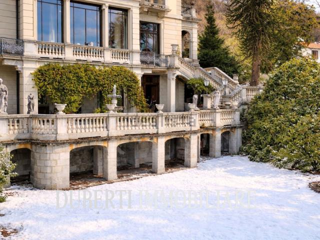 Appartamento in vendita di 205 m² in Via Mazzini, 11
