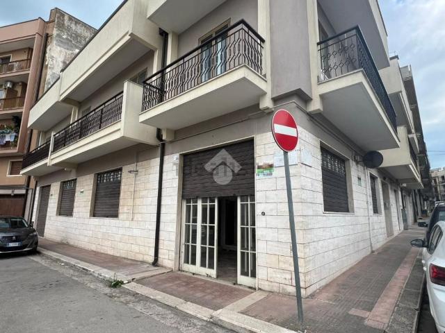 Appartamento in vendita di 205 m² in Via Mincio, 9