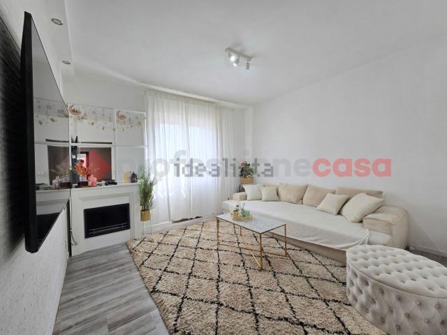 Appartamento in vendita di 205 m² in Via Reno, 4