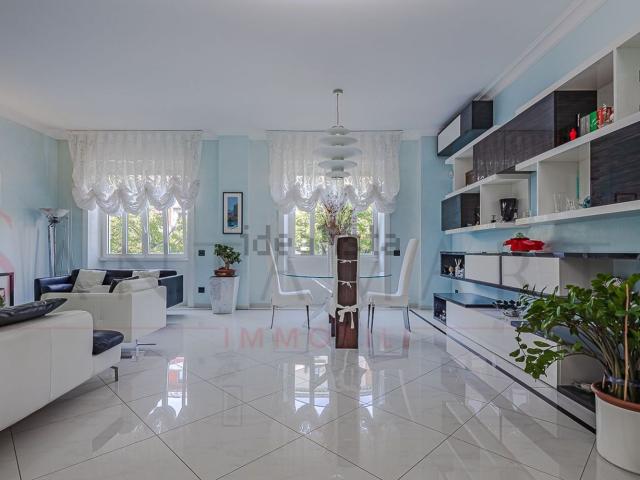 Appartamento in vendita di 205 m² in Viale Gran Sasso