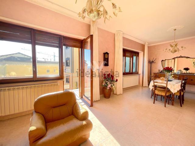 Appartamento in vendita di 205 m² in Corso Giuseppe Mazzini, 112