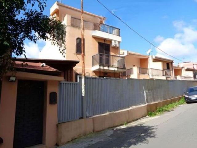 Appartamento in vendita di 205 m² in Salita Ogliastri, 57