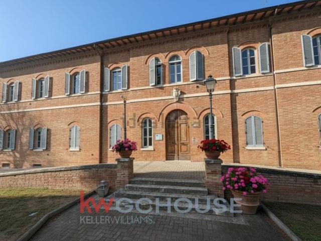 Appartamento in vendita di 206 m² in Via Calamandrei, 11