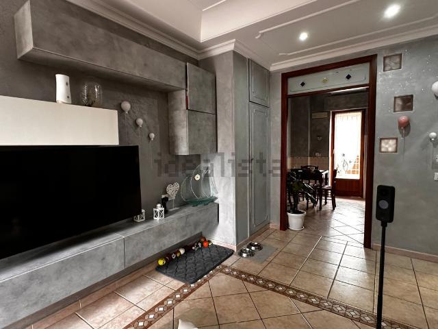 Appartamento in vendita di 206 m² in Via Bussoleno, 67