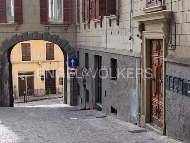 Appartamento in vendita di 206 m² in Via Giuseppe Mazzini