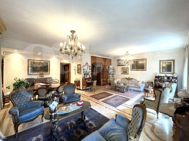 Appartamento in vendita di 206 m² in Via Latina, 45