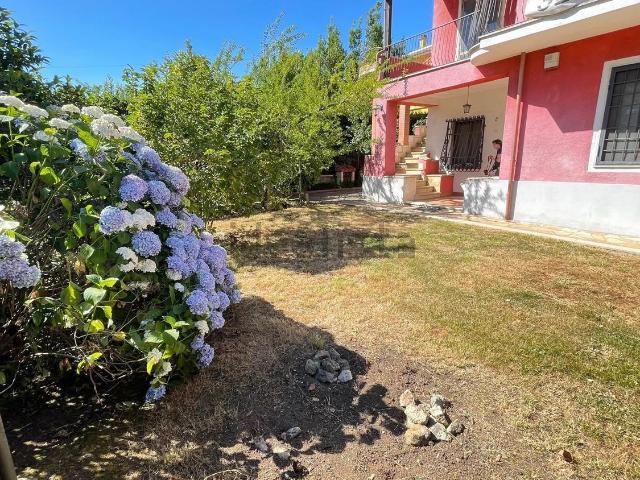 Appartamento in vendita di 206 m² in Via Sacro Cuore