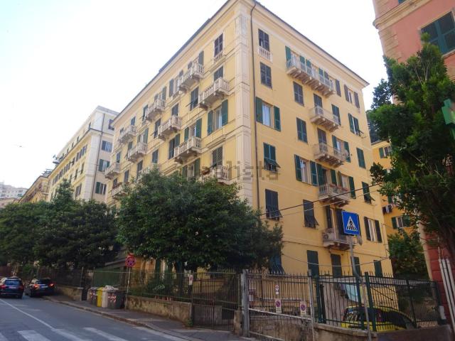 Appartamento in vendita di 206 m² in Via Sant&apos Ugo, 3