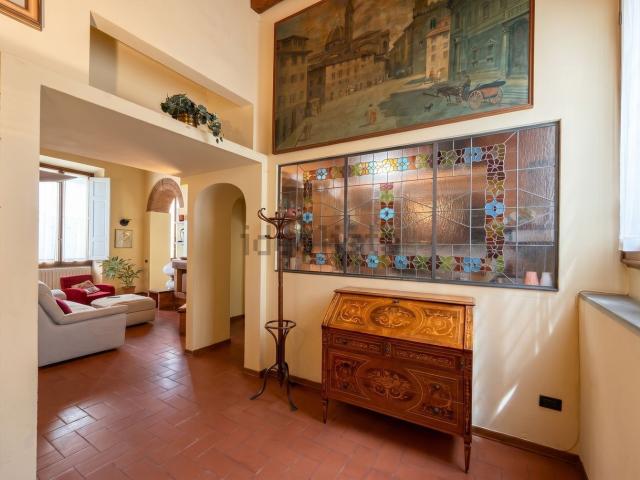 Appartamento in vendita di 207 m² in Via Giuseppe Verdi