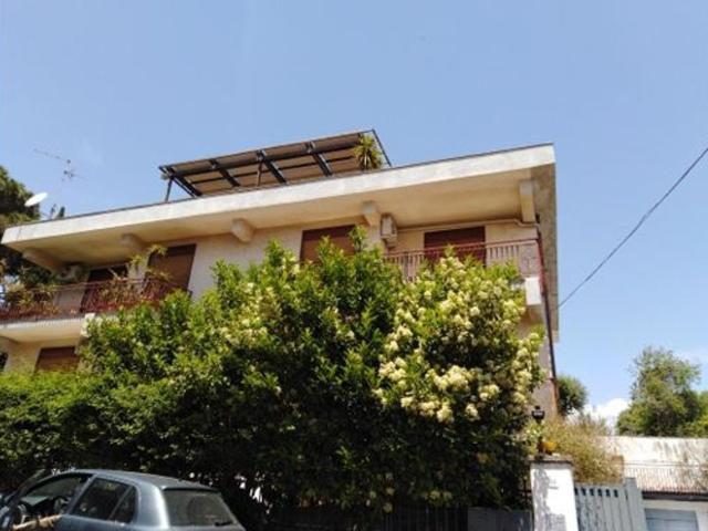 Appartamento in vendita di 207 m² in Via Leonardo Da Vinci, 20