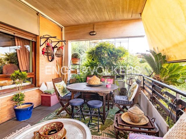Appartamento in vendita di 207 m² in Via Pietro Maestri