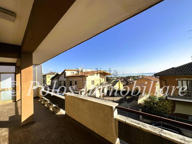 Appartamento in vendita di 208 m² in Via Brunelleschi, 11