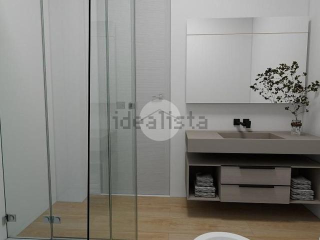 Appartamento in vendita di 208 m² in Via Don Minzoni, 1