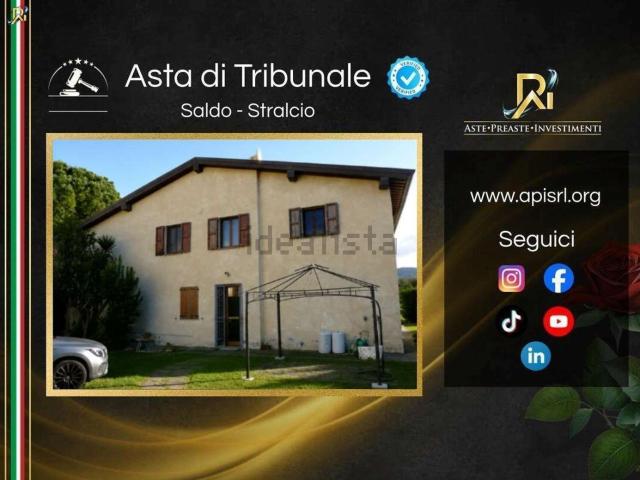 Appartamento in vendita di 208 m² in Via delle Sorgenti, 407