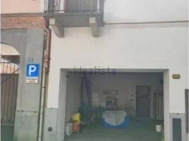 Appartamento in vendita di 208 m² in Via Principe Amedeo, 101