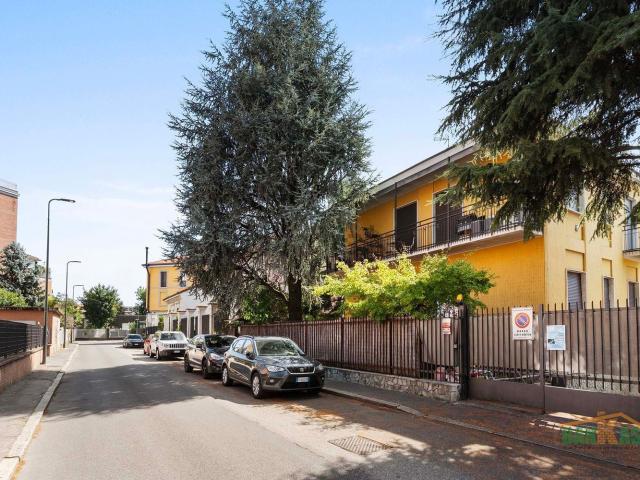 Appartamento in vendita di 208 m² in Via Privata Carlo Innocenzo Frugoni