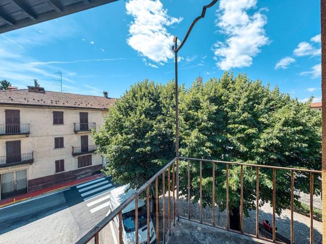 Appartamento in vendita di 209 m² in Piazza Vittorio Veneto, 49