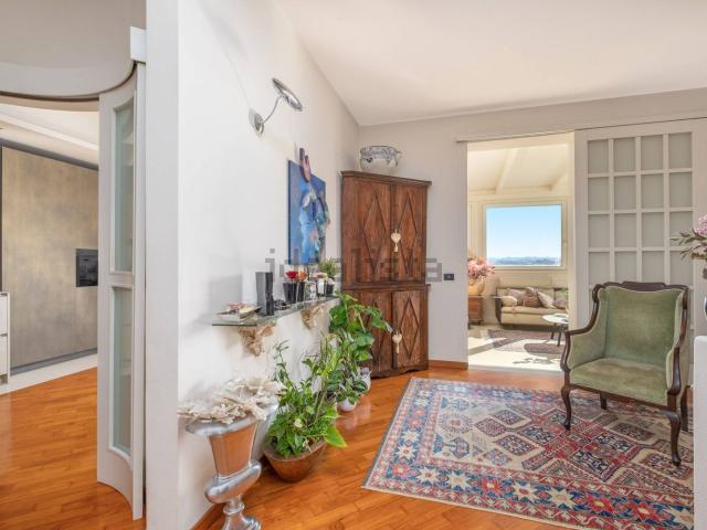 Appartamento in vendita di 210 m²