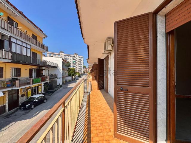 Appartamento in vendita di 210 m² in Traversa II Ippolito, 33