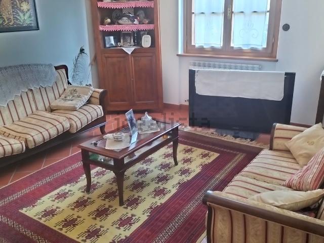 Appartamento in vendita di 210 m² in Via Cagliari, 2