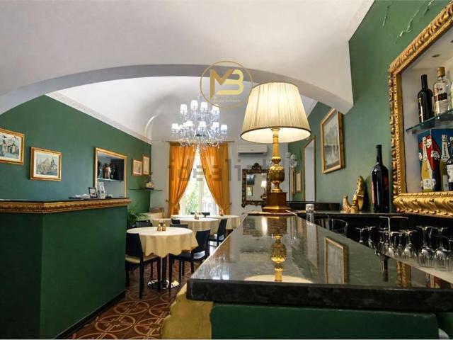 Appartamento in vendita di 279 m² in Via Casello, 6