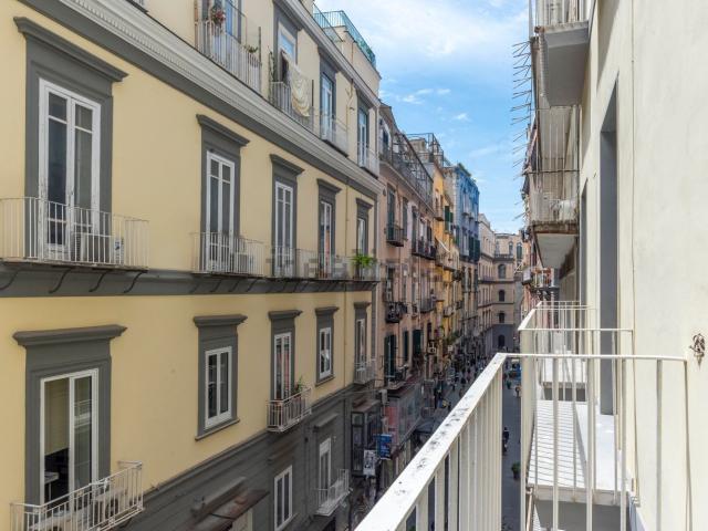 Appartamento in vendita di 210 m² in Via Chiaia, 205