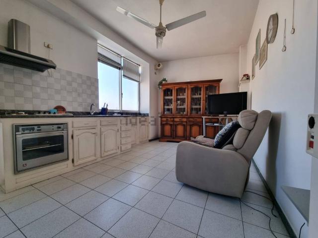 Appartamento in vendita di 210 m² in Via Adige