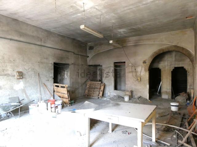 Appartamento in vendita di 210 m² in Via Baccio da Montelupo