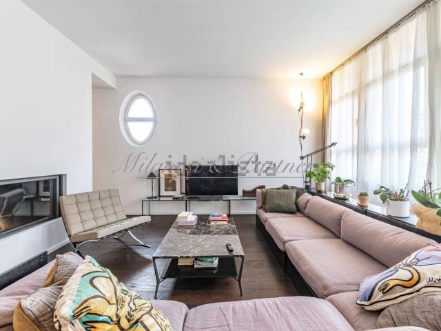 Appartamento in vendita di 210 m² in Via Broseta, 58