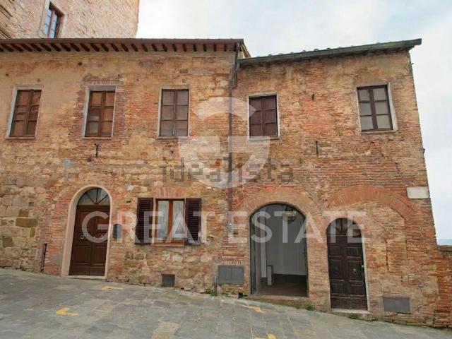 Appartamento in vendita di 210 m² in Via dell&apos Opio Nel Corso