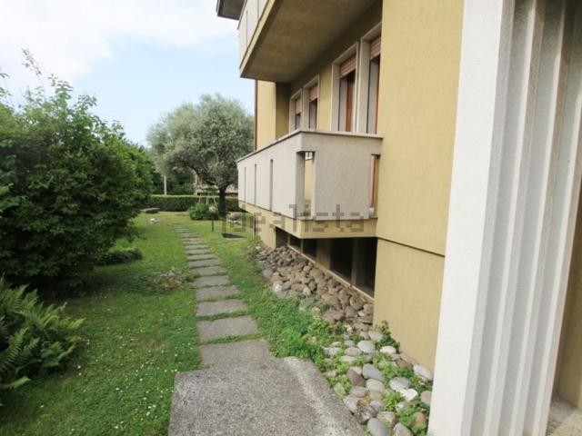 Appartamento in vendita di 210 m² in Via delle Ceramiche