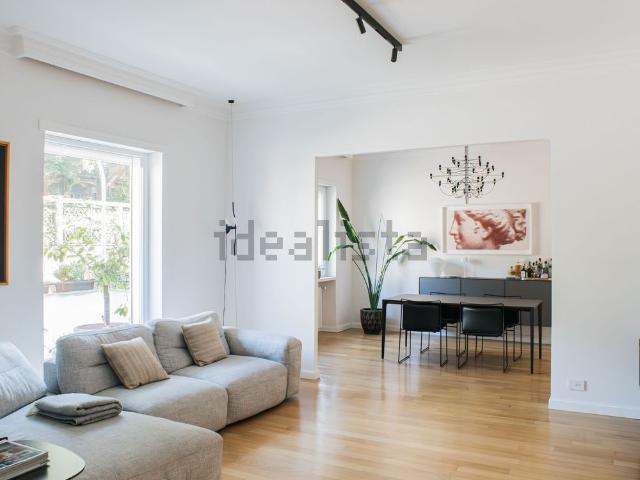 Appartamento in vendita di 210 m² in Via Francesco Denza