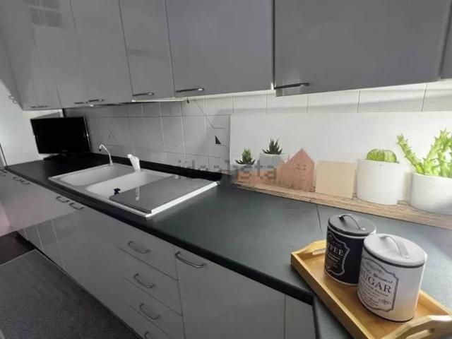 Appartamento in vendita di 210 m² in Via Lanzillotti